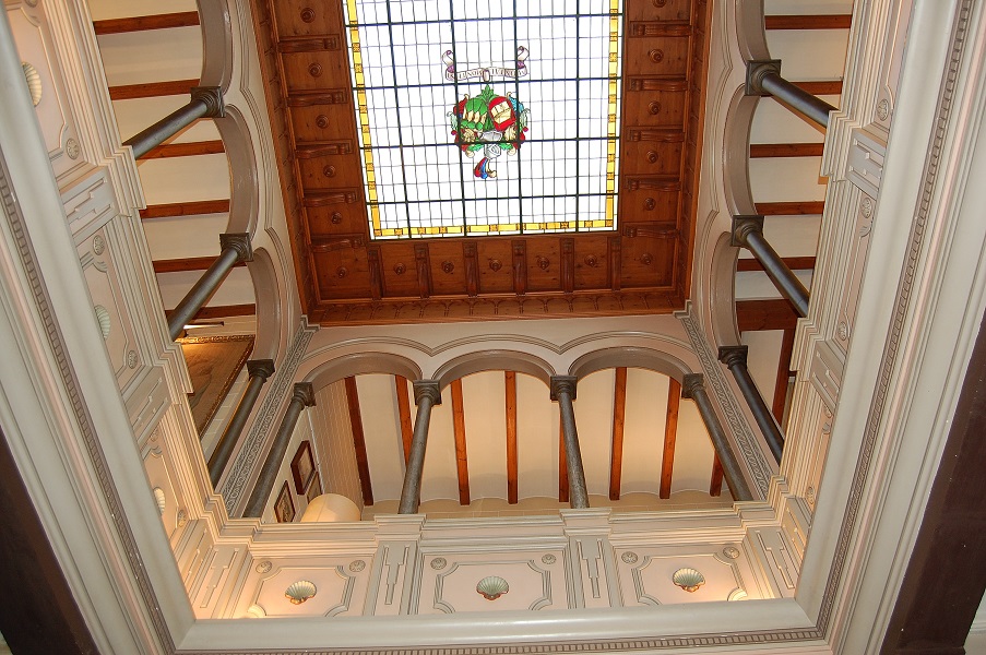 No es una catendral, es Montal.