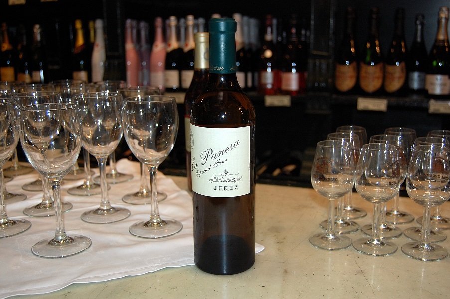 Un Fino serio, serio y rico, rico,...