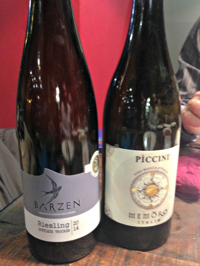 El forero Josean se dejó caer por Valencia y lo celebramos con estos vinos.