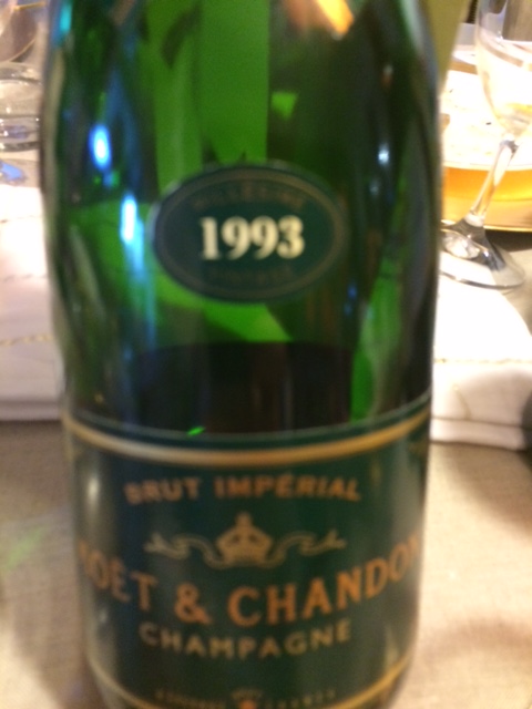 Moet Chandon 93: vivo, maduro, rico