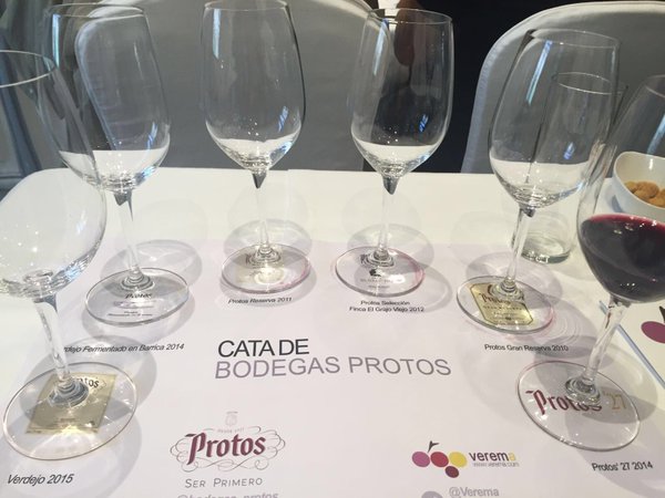 Mantel de mesa de Protos