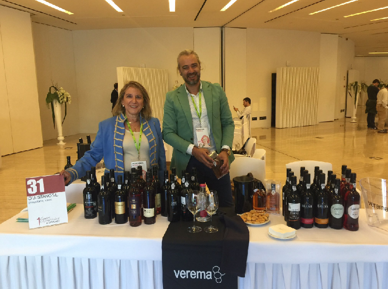 Imagen de Paloma Lombana de vinos O Lusitano 