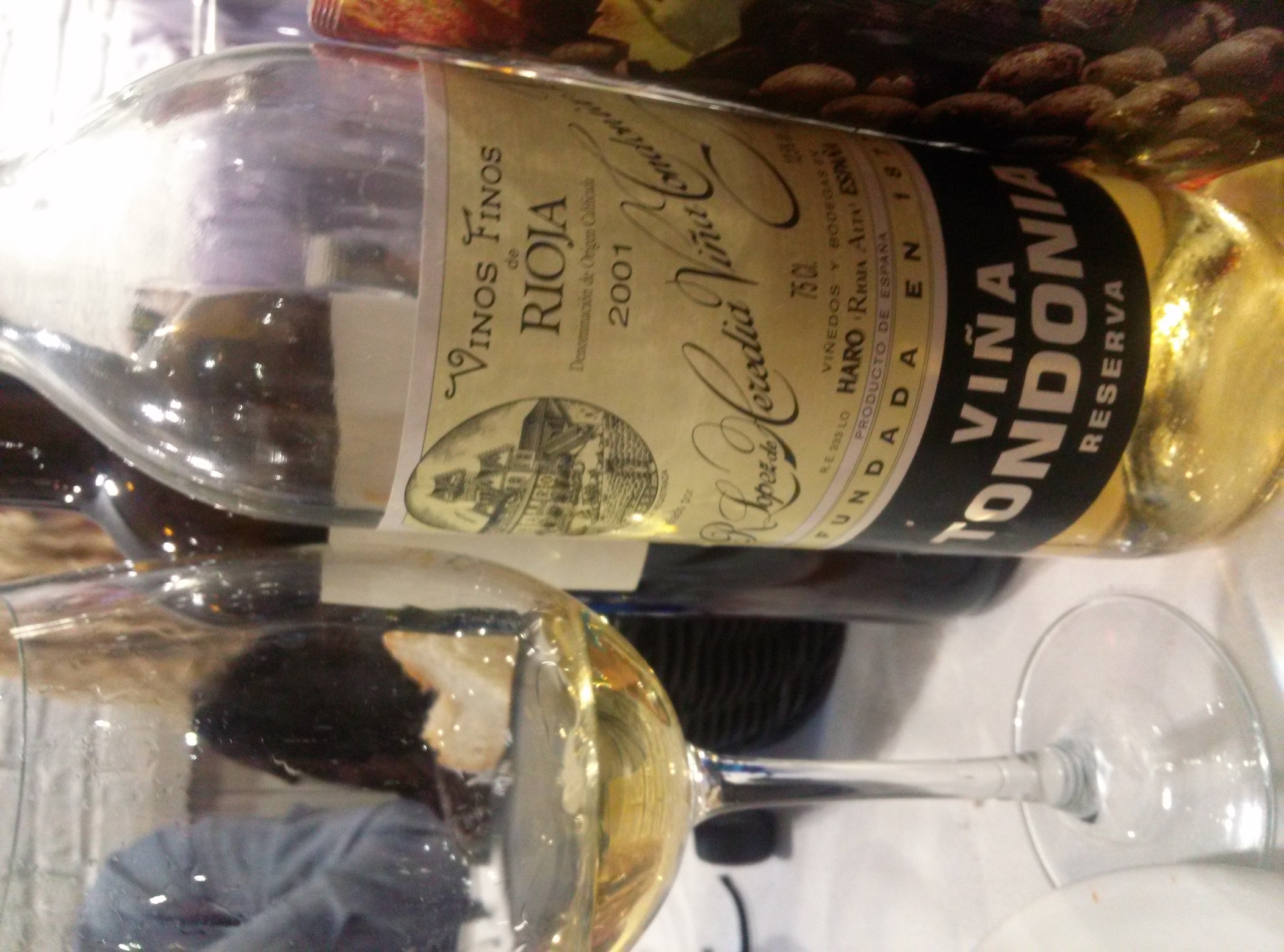 Estupendo Viña Tondonia Blanco Reserva 2001