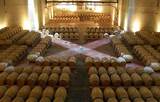Sala de barricas de la bodega O.Fournier en Argentina
