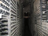 Cementerio de botellas antiguas