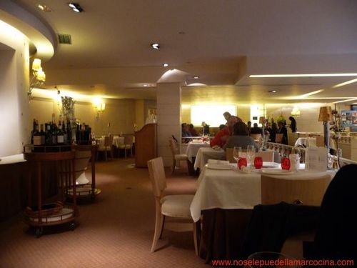 Restaurante La Manzana La sala