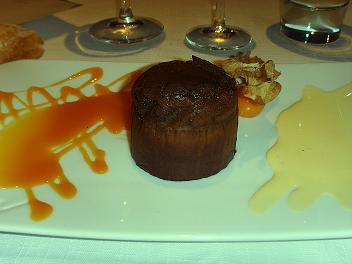 Arcs en Tarragona Couland de chocolate con vainilla y mango