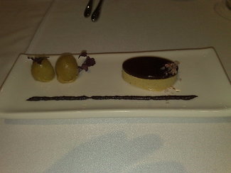 Turrón de foie y avellanas