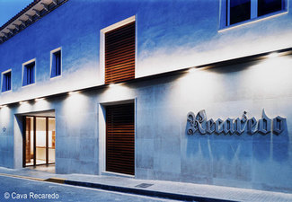 Fachada Bodega Cava Recaredo