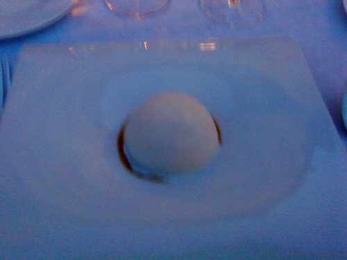 Restaurante La Terraza del Casino Las Tapas Cáscara gorgonzola con manzana apio y praline salado con nuez