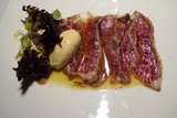 Posada Fuente de la Aceña en Quintanilla de Onésimo carpaccio de presa ibérica
