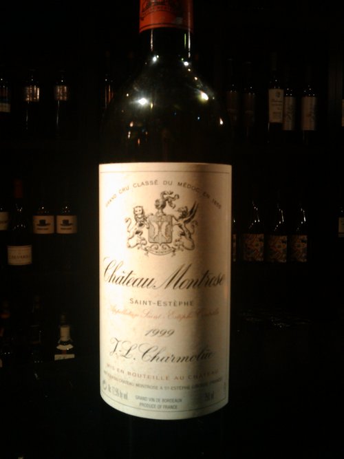 Restaurante De vinos -wine bar- Que vinazo !