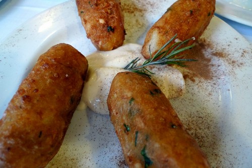 Creu de la Conca Albóndigas de bacalao