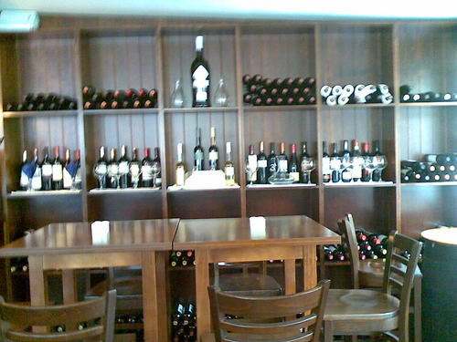 Restaurante Taberna la Barada bodega