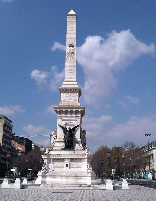 Pinoquio en Lisboa Praça dos Restauradores