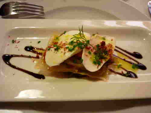Seu-Xerea Coca de escalibada con mozzarella.