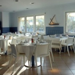 La mar salada salón del altillo