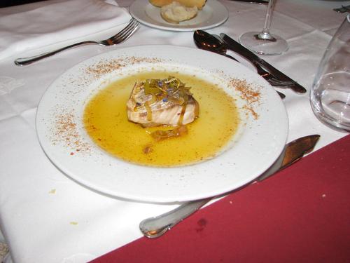 El Churra Mújol al horno con aceite de pimentón