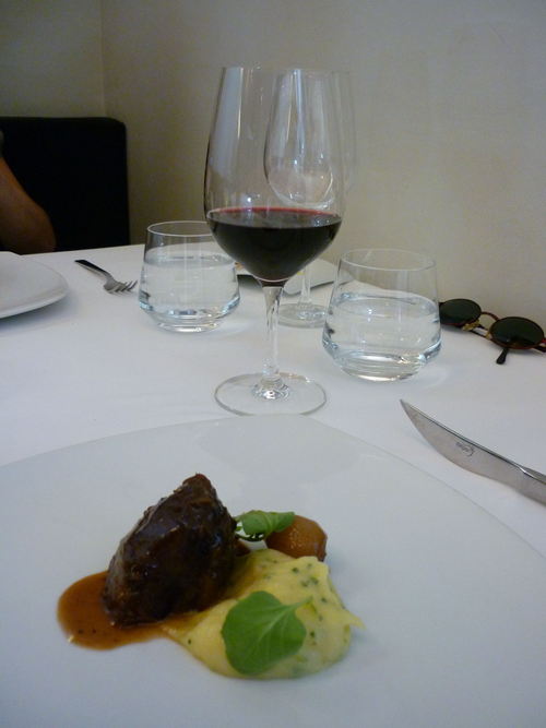 Restaurante Apicius Carrillera.