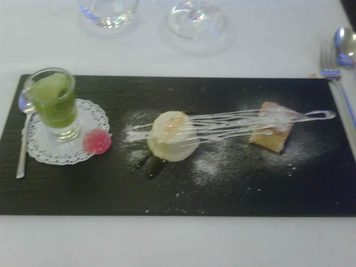 Les Nits en Valencia Degustación de postres .
