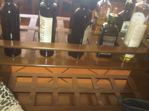 Restaurante Vilanova Carrito de aceites