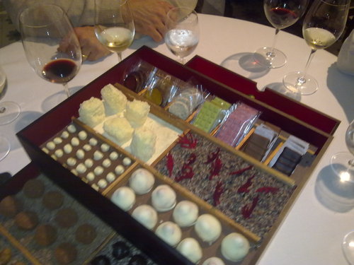 El Bulli (CERRADO) en Roses Caja (postres)