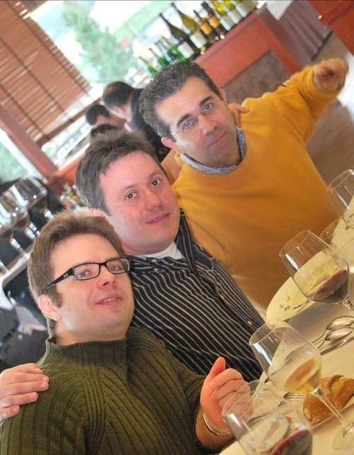 Y no, no han acertado, no es el trio Calatrava, ;)))))