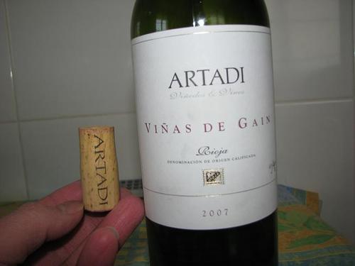 Artadi viñas de Gain 2007, me ha encantado (ya he pillado un par de botellas más, jeje)