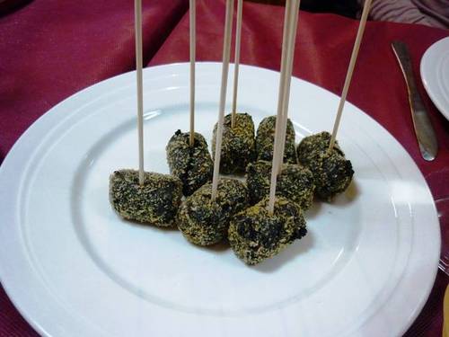Croquetas de Chipirón en su tinta