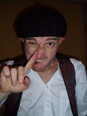 Por si nos cruzamos en el encuentro, te dejo mi foto ;-)