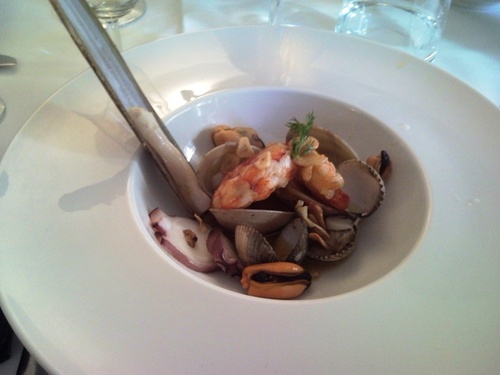 Ajillo de mariscos.