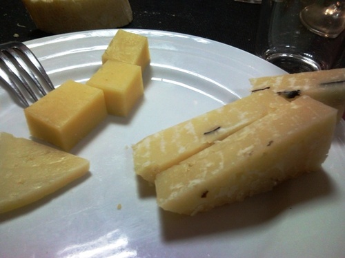 Y un quesico Pecorino trufado que quita el sentío....