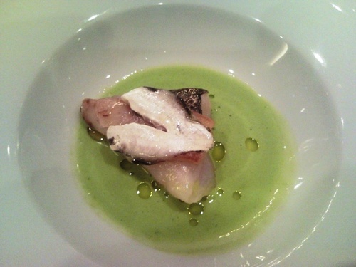 Pescadilla en salazón con su jugo de amontillado. Maridado con Champagne Egly Ouriet Brut Tradition. Increible champagne, ¿ Os recuerda este plato al 6D, verdad ???