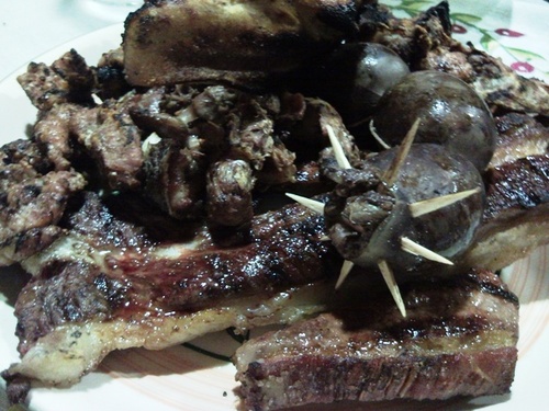 Y oreja de cerdo...quien da mas ??? jejejeje