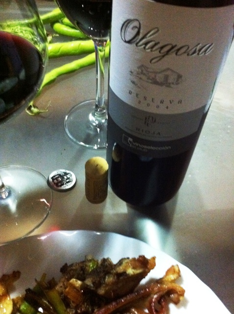 Eso si, que todo hay que contarlo, mejor las costillicas que el vino.