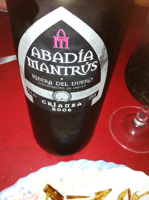 Con un ribera del duero, que se comportó muy bien con todos los platos...