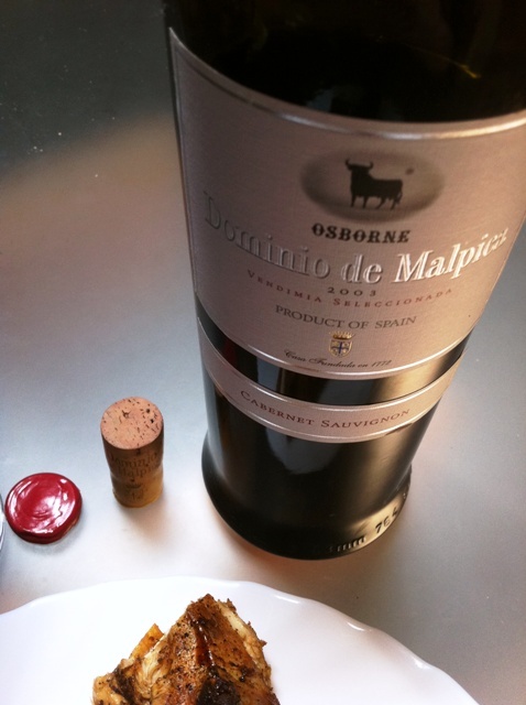 Un buen vino por 7€, sabroso sabroso...