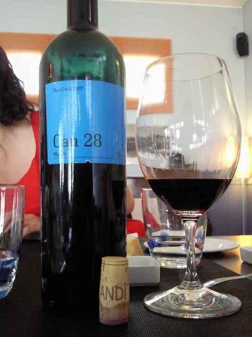 can 28