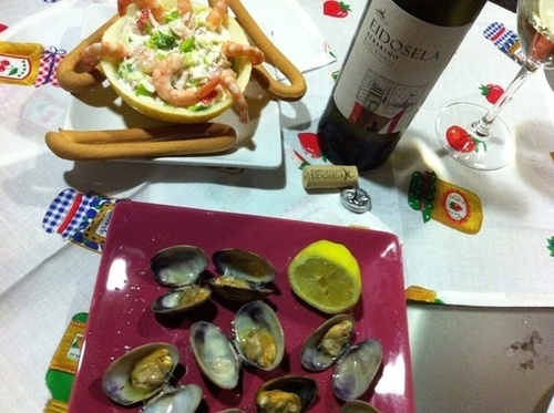 Almejas de buen calibre con ajillo y perejil.