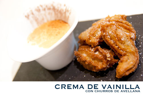Villa Paramesa Crema de vainilla con churros de avellana