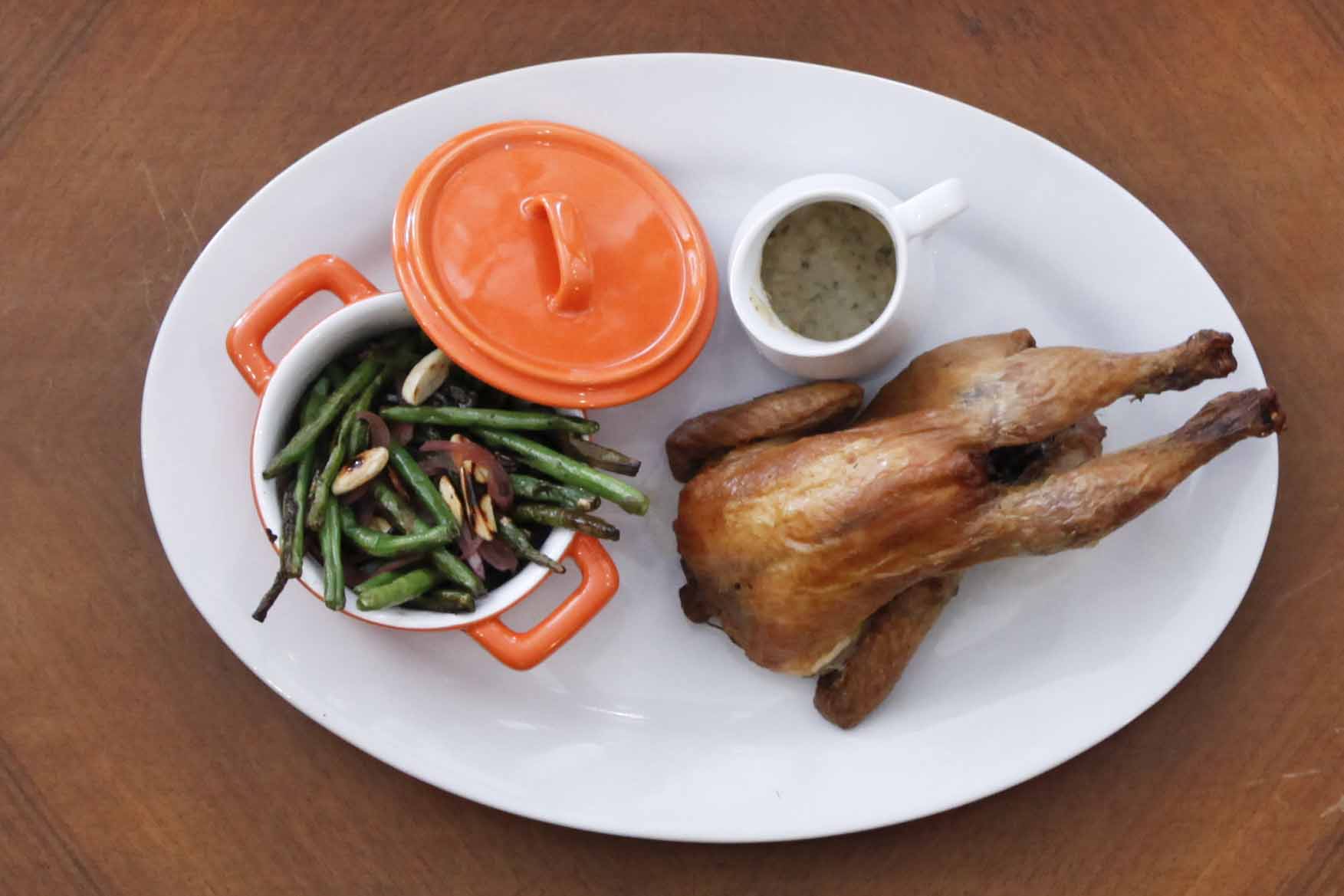 Santo Restaurante & Deli 