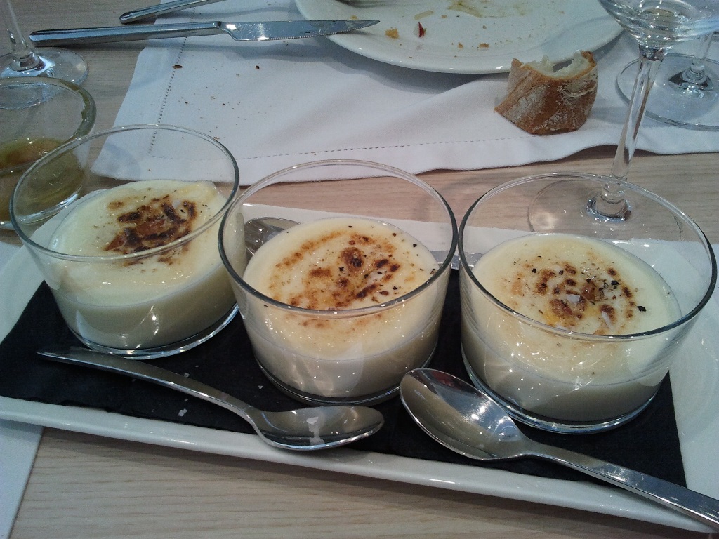 Bravas. 