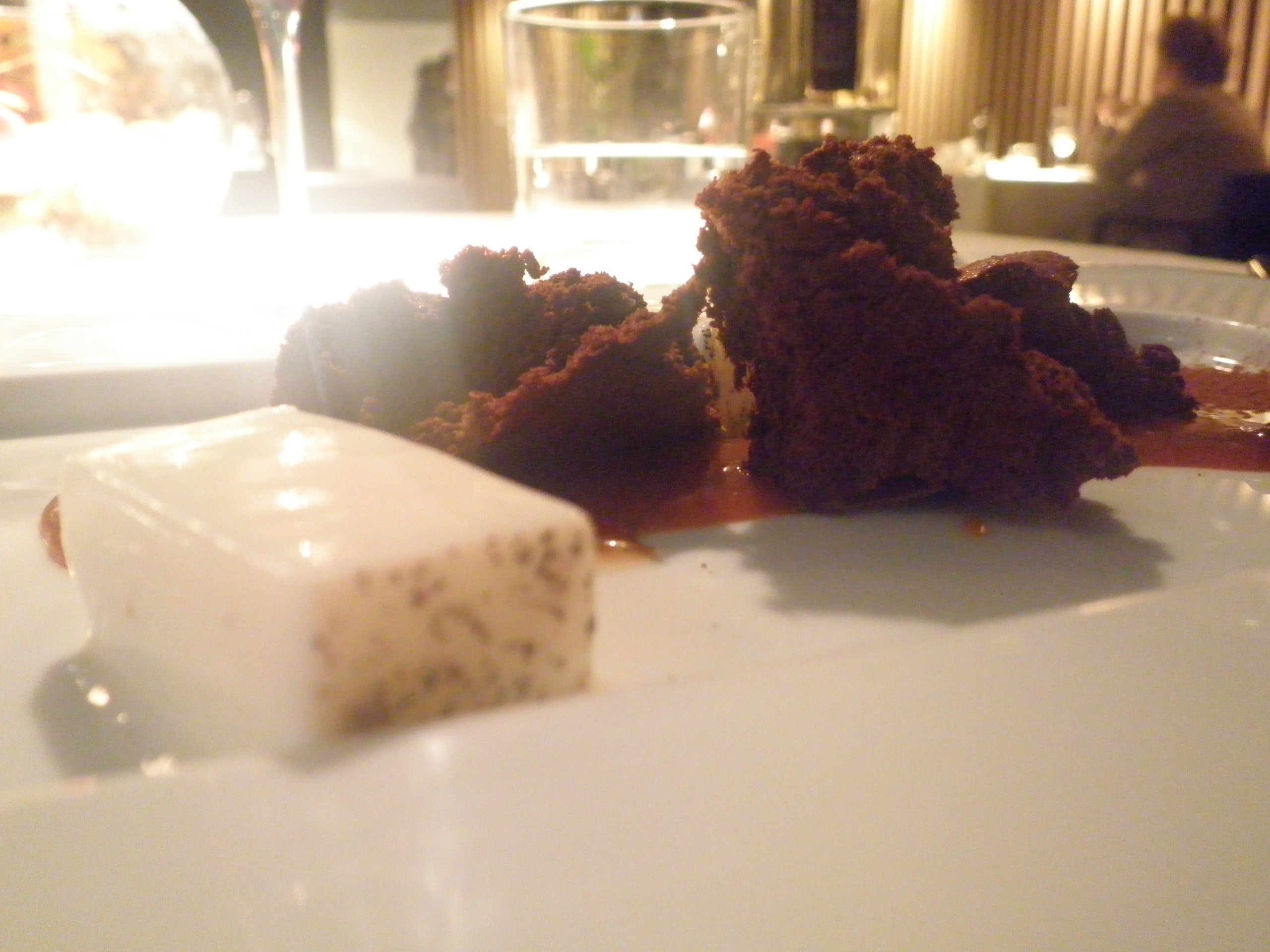 Restaurante Palacio Cibeles cacao, leche, avellanas