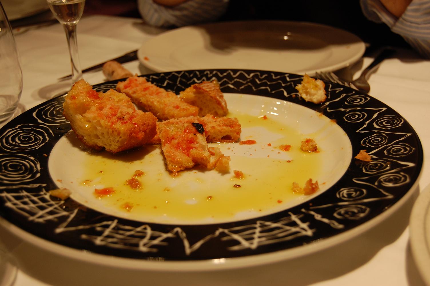 Y menos pan con tomate.