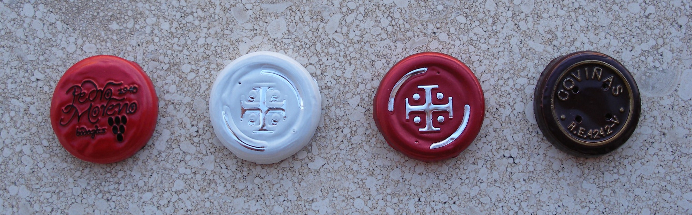 Tinto del Moreno 2009 (Utiel-Requena), Marqués de Requena Tinto 2009 (Utiel-Requena), Marqués de Requena Crianza 2007 (Utiel-Requena) y Requevin 2010 (Utiel-Requena).
