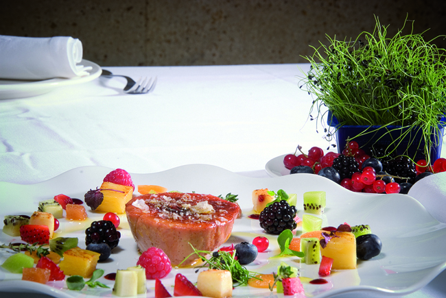 Restaurante en Valencia Foie mi-cuit caramelizado con gorgollou de frutos y frutas rojas