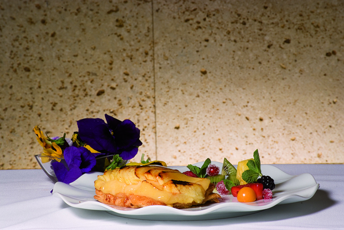 Puerta del Mar Hojaldre de manzana con crema pastelera