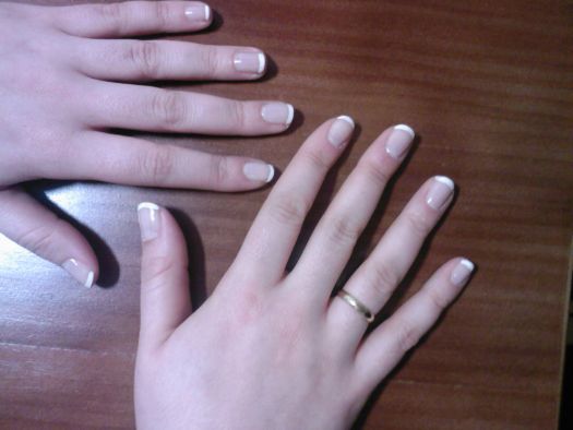 ¿Te refieres a este tipo de manicura?