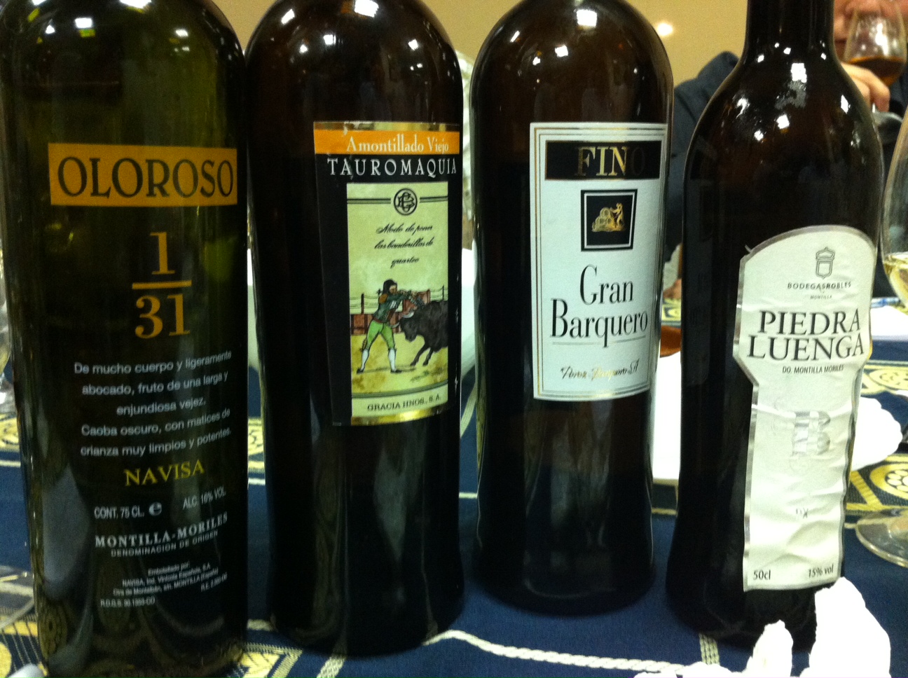 Quisiera agradecer a la Sra. Eladia Durán de Toneles Durán su ayuda en la elección de los vinos para esta cata <a rel=