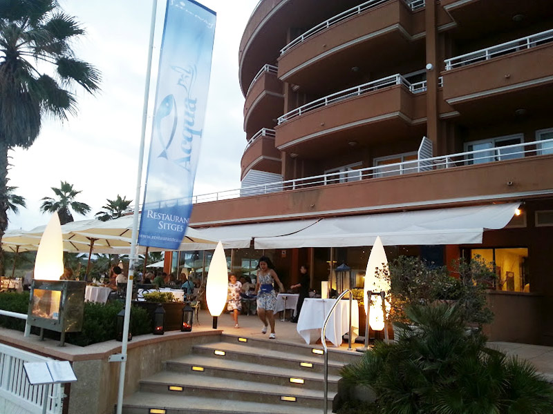 Restaurante Acqua Sitges Entrada al restaurante Acqua Sitges